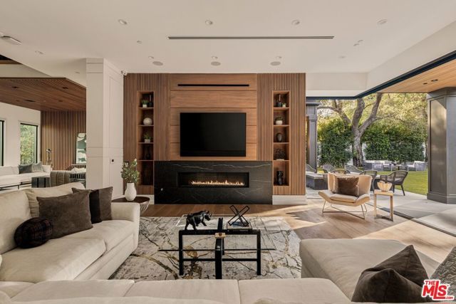 4565 Encino Avenue, Encino (los Angeles), CA 91316
