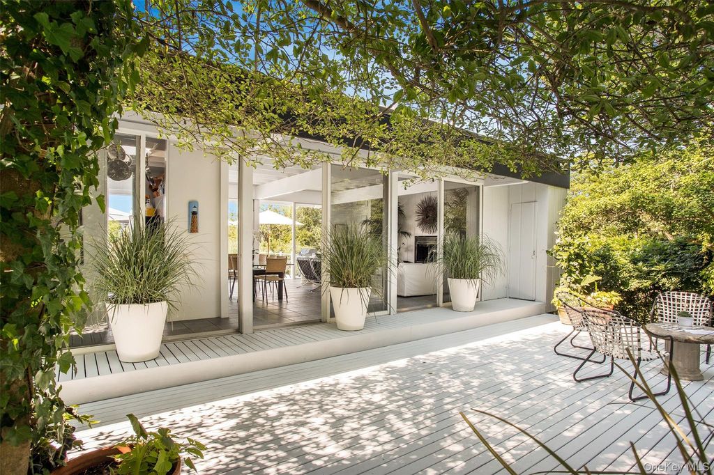 607 Shore Walk, Fire Island Pines, NY 11782 — photo 2