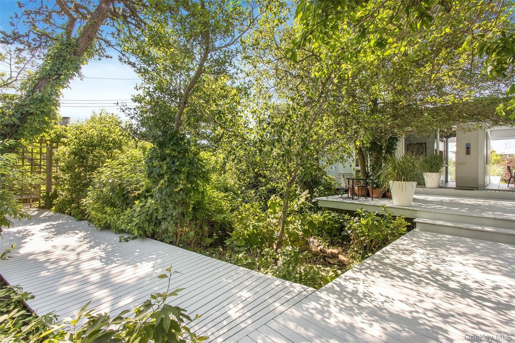 607 Shore Walk, Fire Island Pines, NY 11782 — photo 4