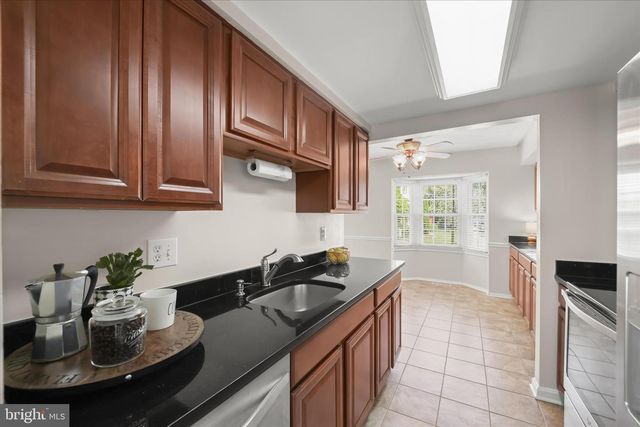 1764 CASTLEFORD SQ, Crofton, MD 21114
