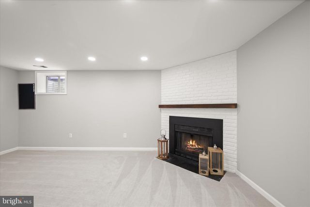 1764 CASTLEFORD SQ, Crofton, MD 21114