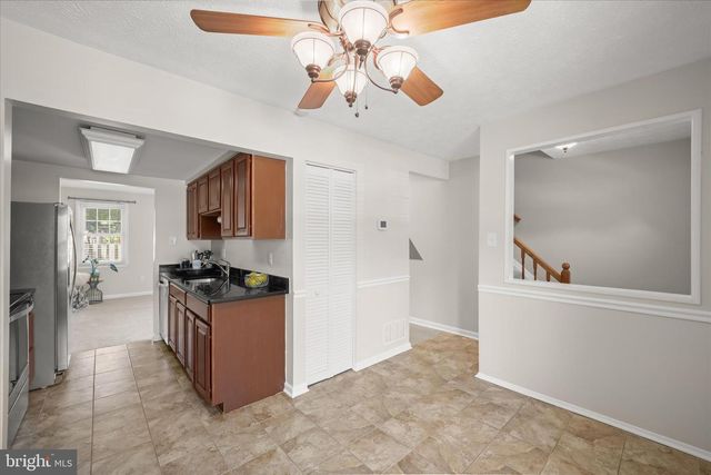 1764 CASTLEFORD SQ, Crofton, MD 21114