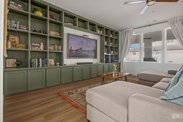14912 Rutherford Park Avenue, Bakersfield, CA 93311
