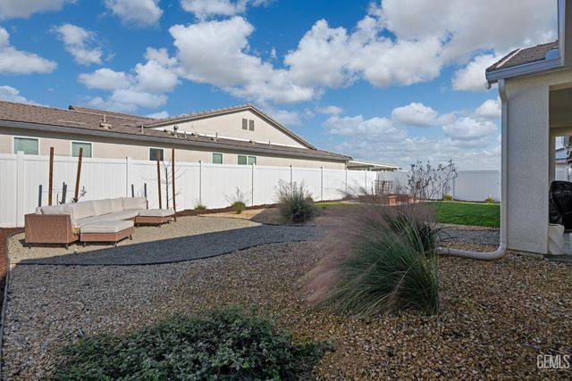 14912 Rutherford Park Avenue, Bakersfield, CA 93311