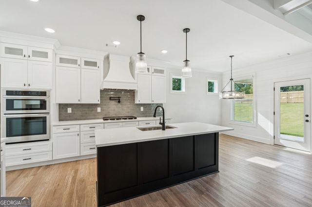1582 Reserve Glen Drive, Lawrenceville, GA 30043