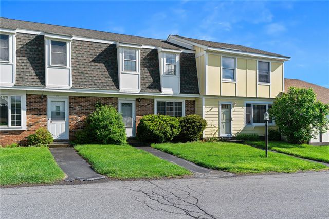 38 Sunny Brook Circle, Highland, NY 12528