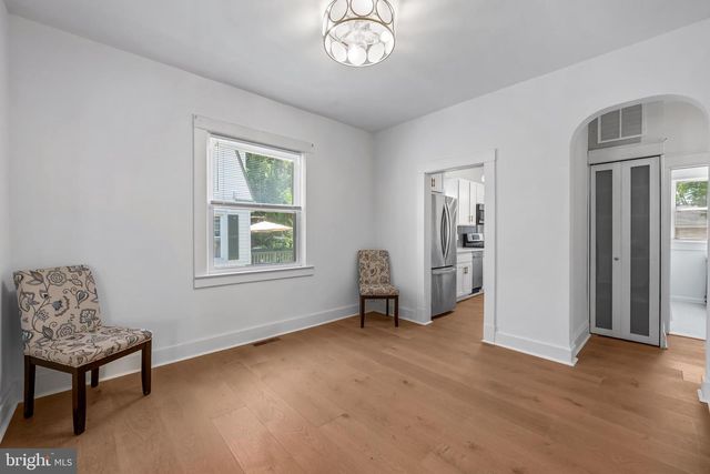 2505 OAKLEY AVE, Baltimore, MD 21215