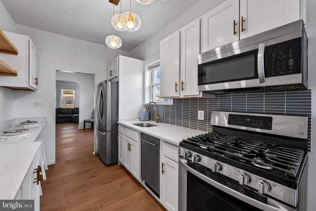2505 OAKLEY AVE, Baltimore, MD 21215