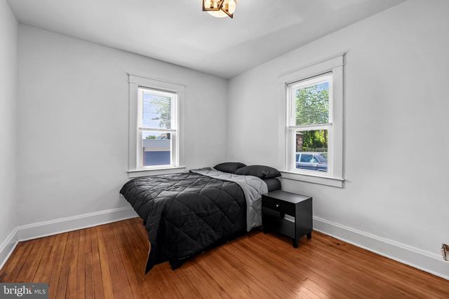 2505 OAKLEY AVE, Baltimore, MD 21215