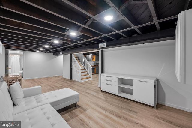 2505 OAKLEY AVE, Baltimore, MD 21215