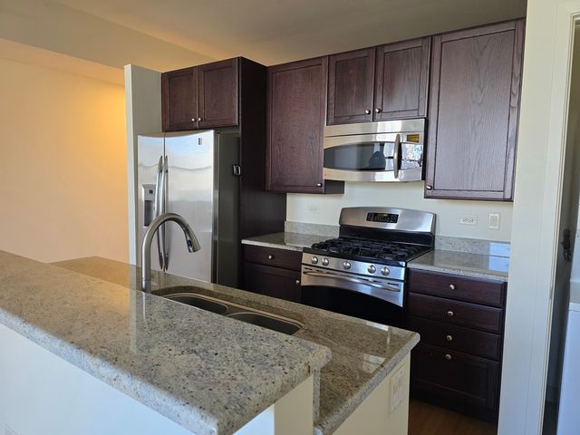 310 S Michigan Avenue 2111, Chicago, IL 60604