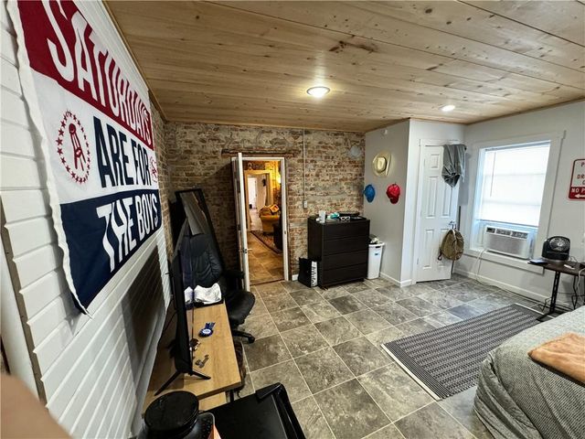 316 N FILLMORE Street, Maryville, MO 64468