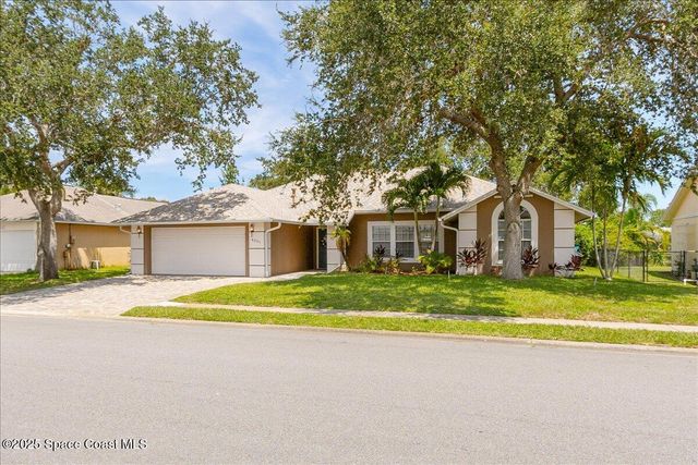 4351 Silver Lake Drive, Melbourne, FL 32901