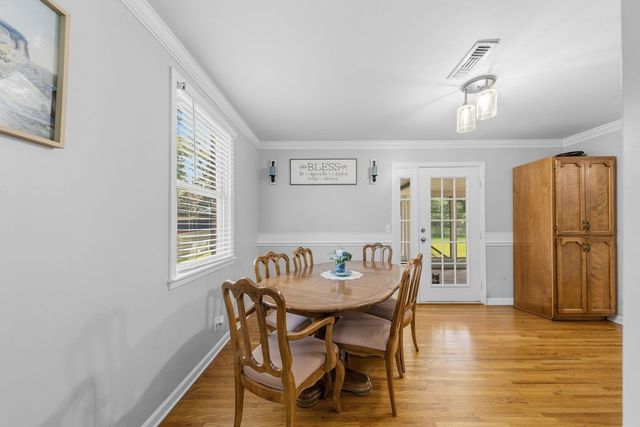 104 Hemingway Dr, Columbia, TN 38401
