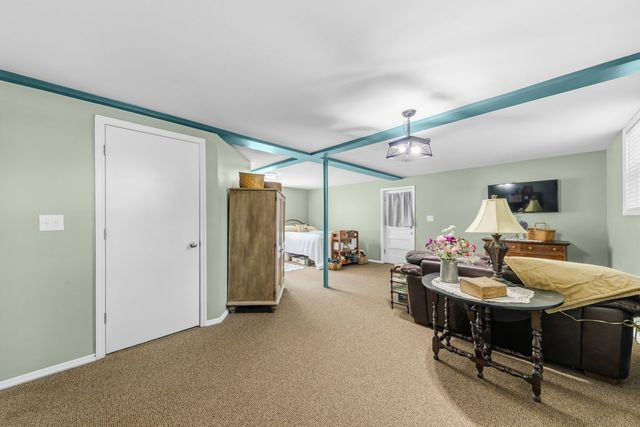 104 Hemingway Dr, Columbia, TN 38401