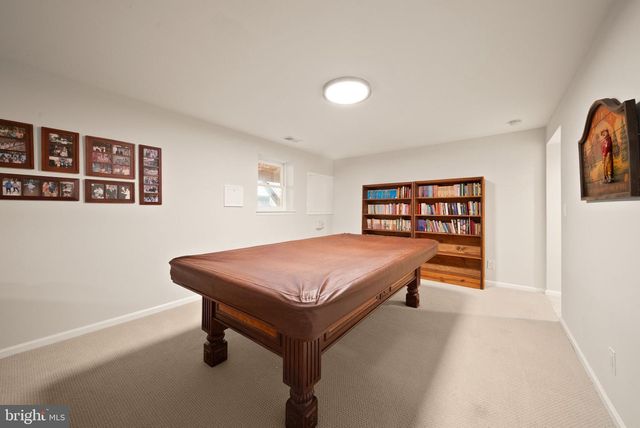 1716 BESLEY RD, Vienna, VA 22182