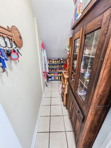 902 Twelve Oaks Rd, Tullahoma, TN 37388