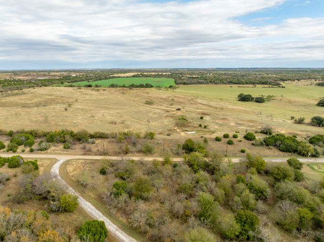 34071 Stonewood Loop, Whitney, TX 76692