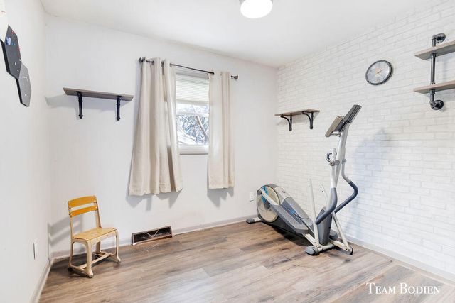 3807 Balsam Avenue, Grand Rapids, MI 49525