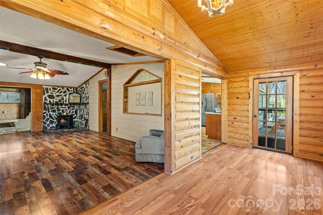 19 Timbers Edge Lane, Fairview, NC 28730