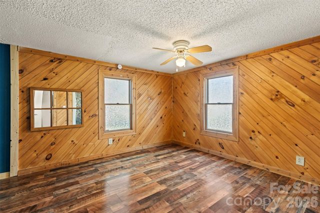 19 Timbers Edge Lane, Fairview, NC 28730