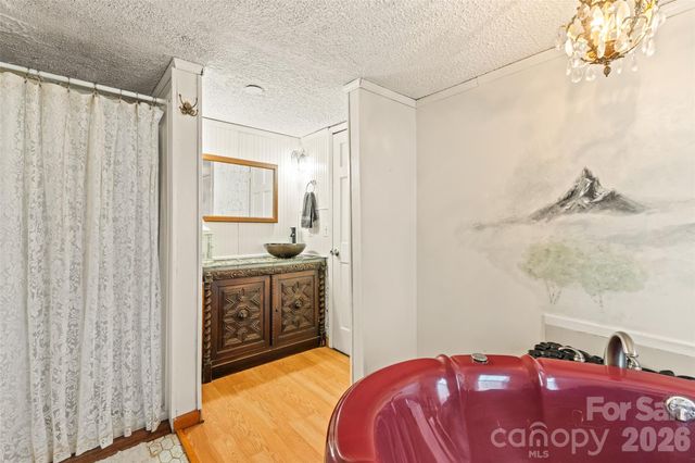 19 Timbers Edge Lane, Fairview, NC 28730