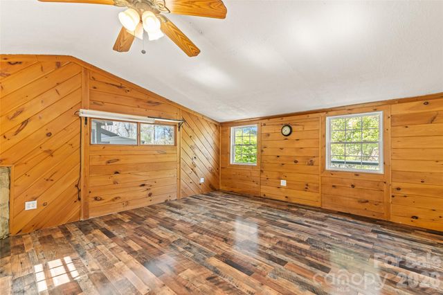 19 Timbers Edge Lane, Fairview, NC 28730