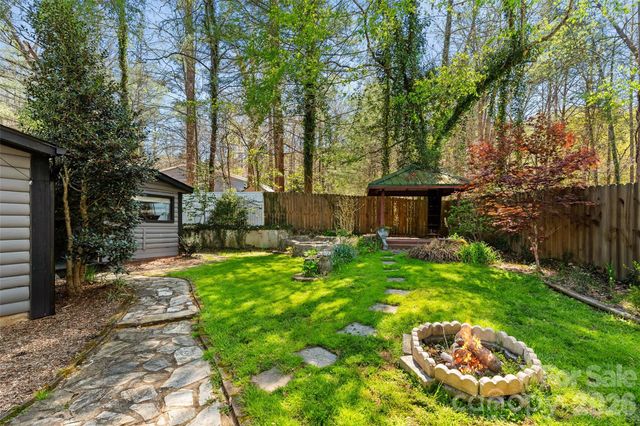 19 Timbers Edge Lane, Fairview, NC 28730