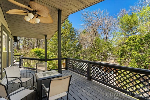 19 Timbers Edge Lane, Fairview, NC 28730