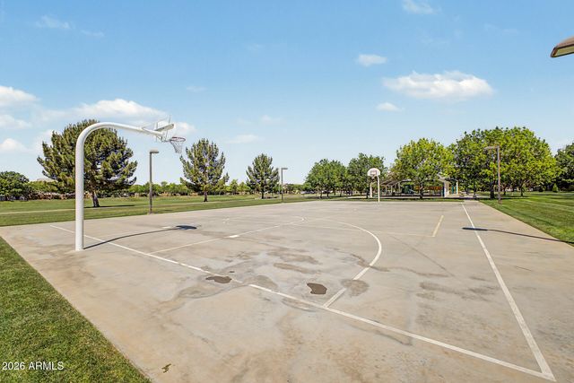 4173 E WEATHER VANE Road, Gilbert, AZ 85296