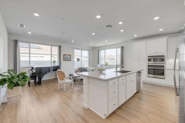 6509 Primavera Ln, El Dorado Hills, CA 95762