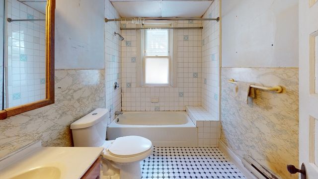 23 Endicott Ave 1F, Revere, MA 02124