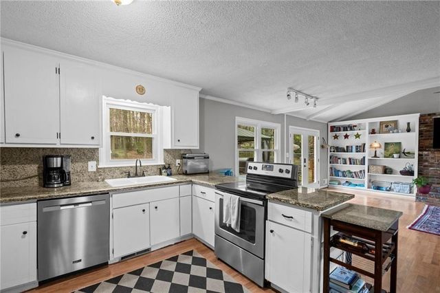 2942 Cynthia Court, Marietta, GA 30062