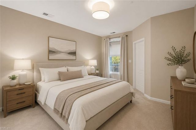 1002 Grand Oak LN, Virginia Beach, VA 23455