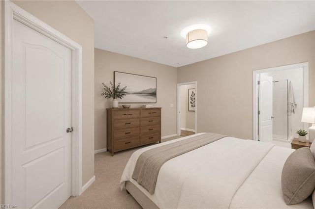 1002 Grand Oak LN, Virginia Beach, VA 23455
