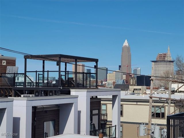 3109 Vine Court, Cleveland, OH 44113