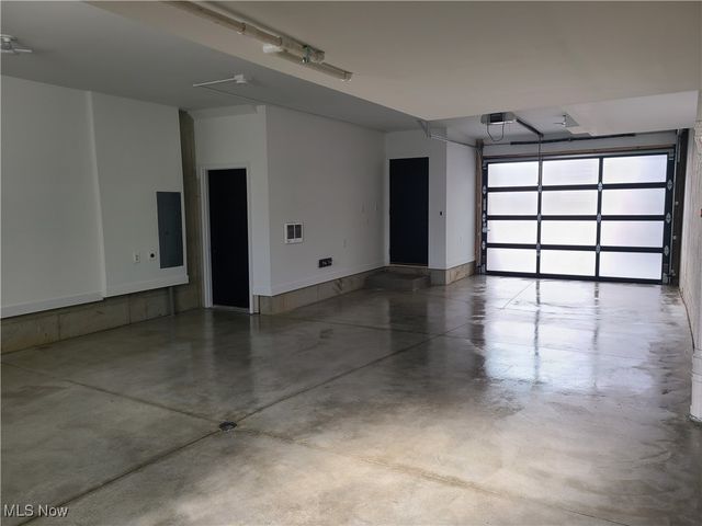 3109 Vine Court, Cleveland, OH 44113