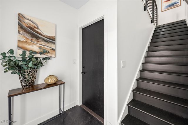 3109 Vine Court, Cleveland, OH 44113