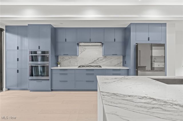 3109 Vine Court, Cleveland, OH 44113