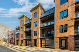 3109 Vine Court, Cleveland, OH 44113