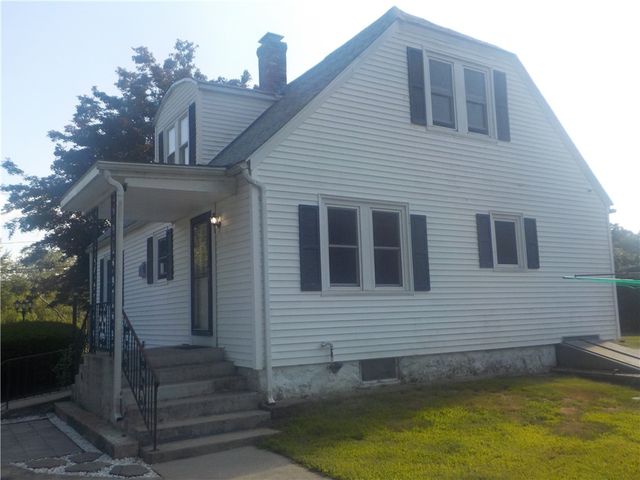 302 Main Street, Blackstone, MA 01504