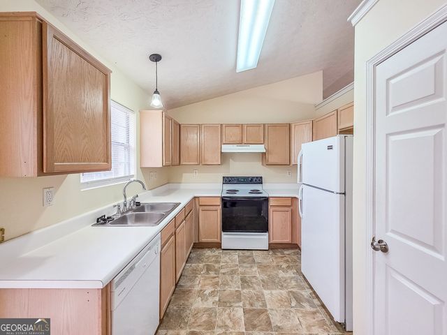 2276 Ramblewood Circle, Decatur, GA 30035