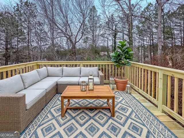 2276 Ramblewood Circle, Decatur, GA 30035