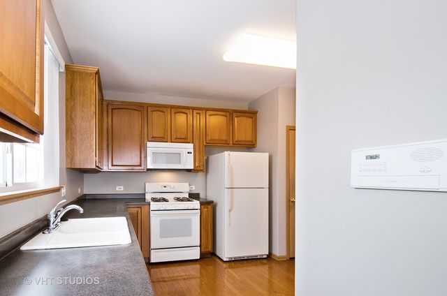 346 Evergreen Circle 346, Gilberts, IL 60136