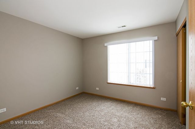 346 Evergreen Circle 346, Gilberts, IL 60136