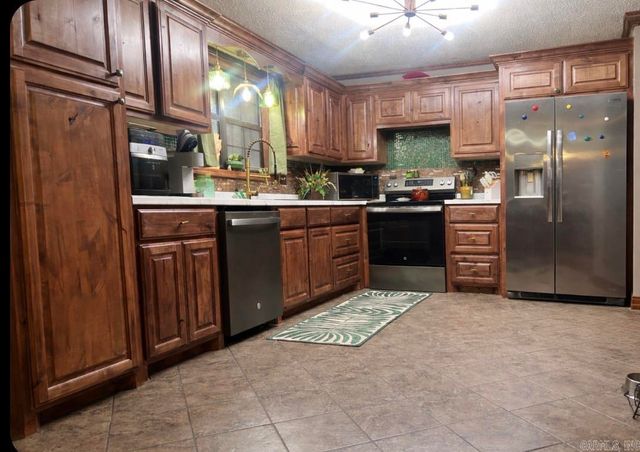 2930 Mt. Holly Road, Camden, AR 71701