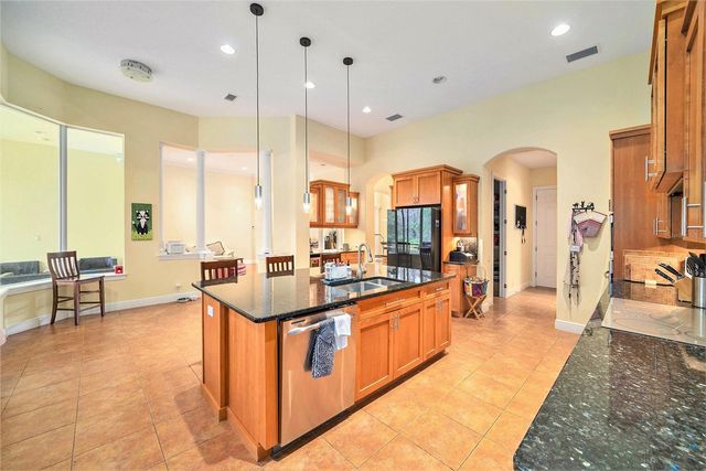 8478 DUNHAM STATION DRIVE, Tampa, FL 33647