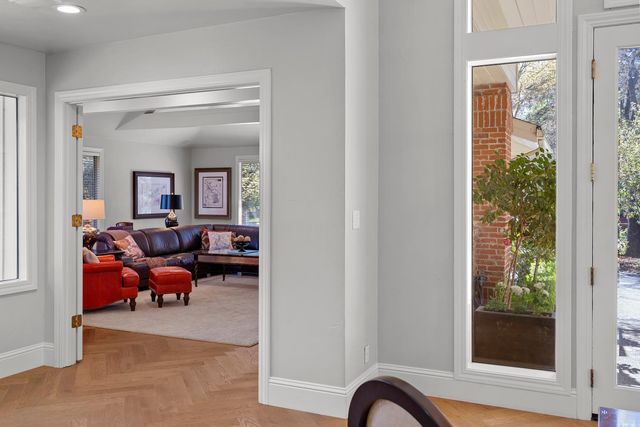 1987 Maple Glen Rd, Sacramento, CA 95864