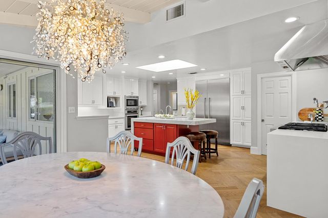 1987 Maple Glen Rd, Sacramento, CA 95864