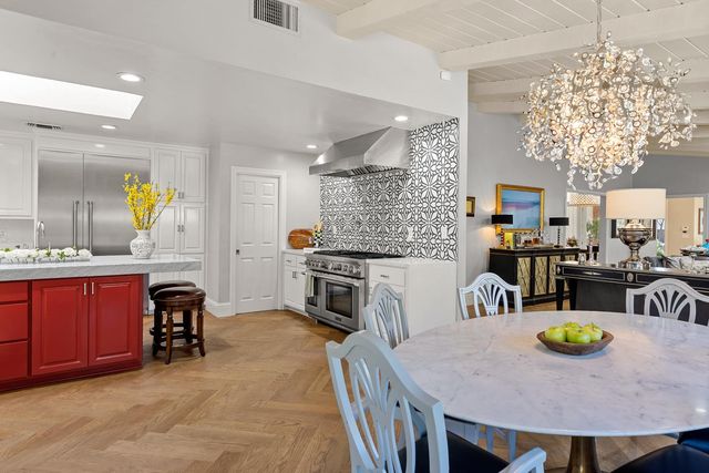 1987 Maple Glen Rd, Sacramento, CA 95864